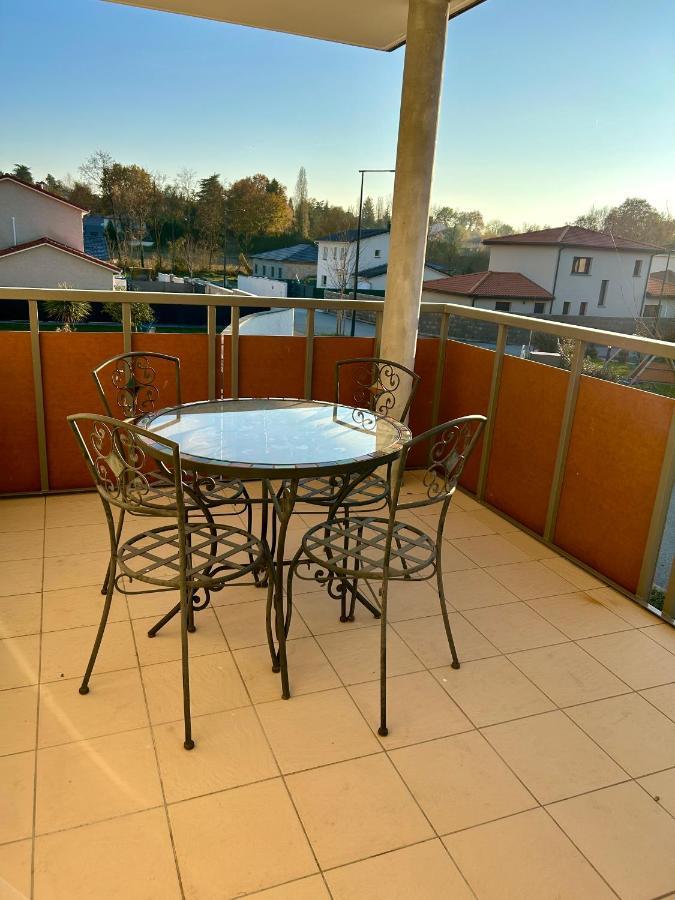 Saint-Jean-de Niost Charmant T3 Proche Plaine De L'Ain מראה חיצוני תמונה